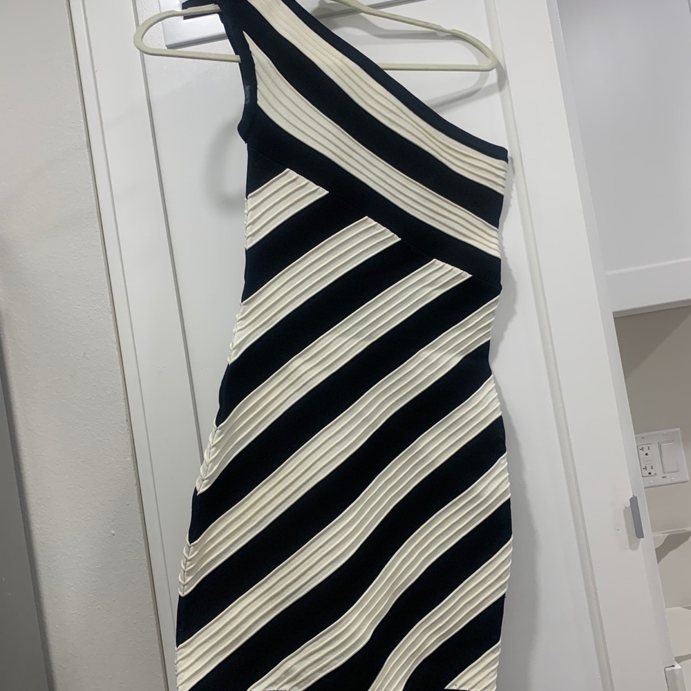Mini-dress -striped